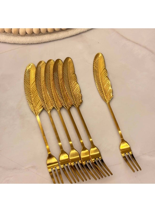 طقم شوك حلويات أنيق من الفولاذ المقاوم للصدأ بتصميم ريشة ذهبية، 6 قطع، شوك تقديم فاخرة للكيك والفواكه والحلويات، أدوات مائدة راقية للضيافة والإهداء. - Image 3